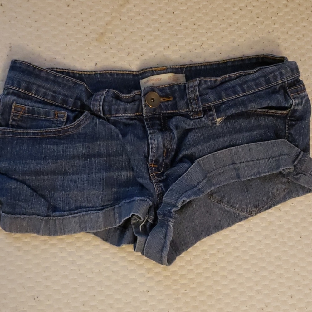 Short shorts!